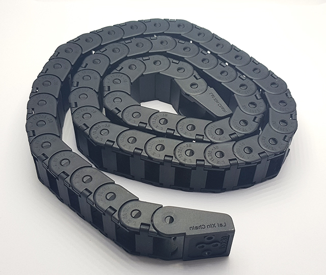 Otevírací Energetický řetěz pro CNC a 3D tisk 20x15mm 1m
