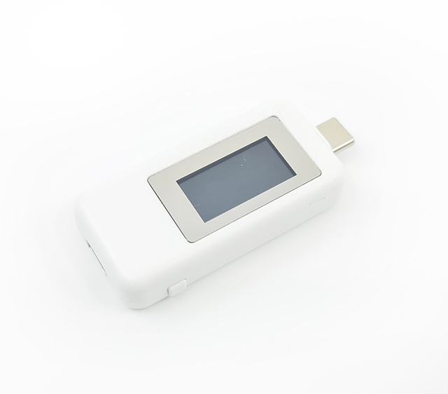 Měřič proudu,napětí a kapacity USB LCD displej