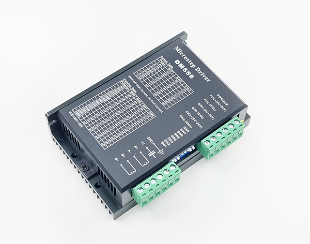 Driver pro krokové motory DM556  5,6A 