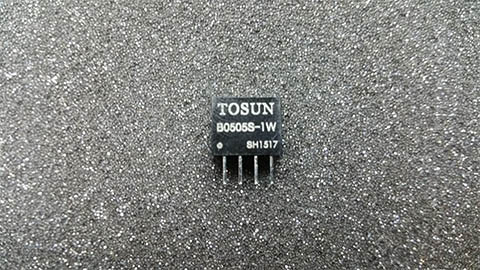 DC-DC 5V-5V izolovaný zdroj  1W