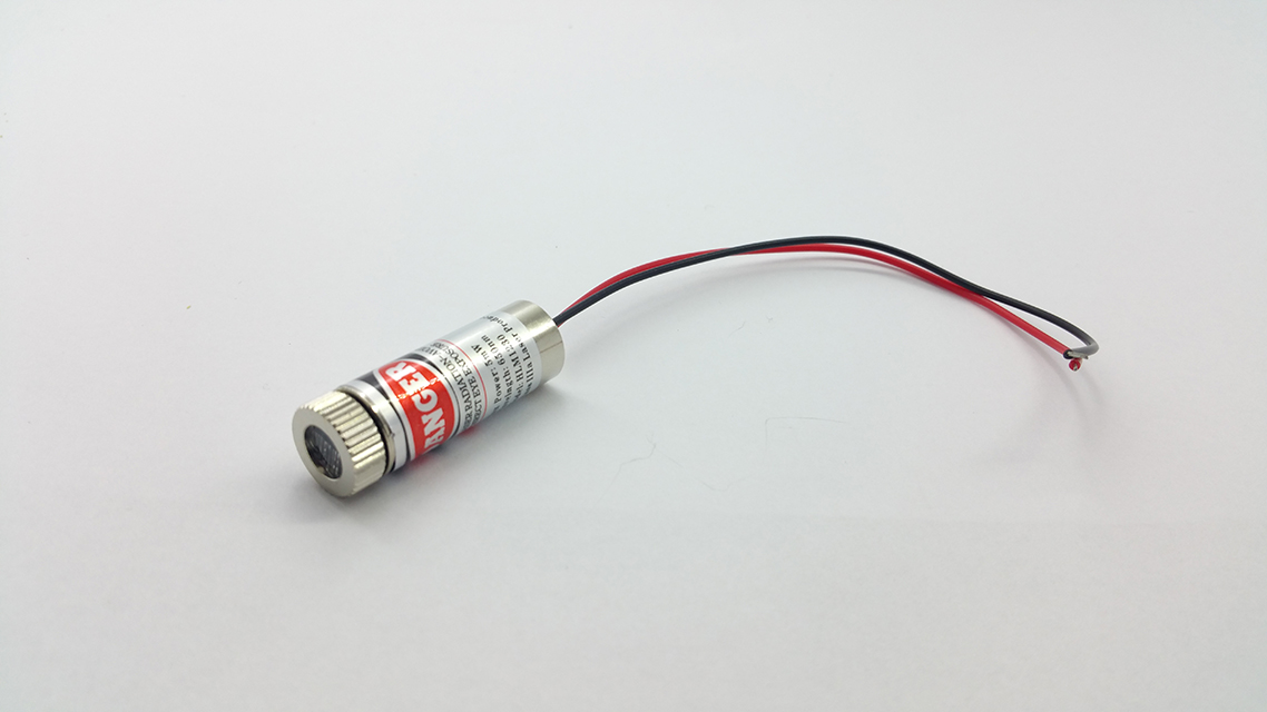 Laser modul čára 3-5V 650nm s optikou