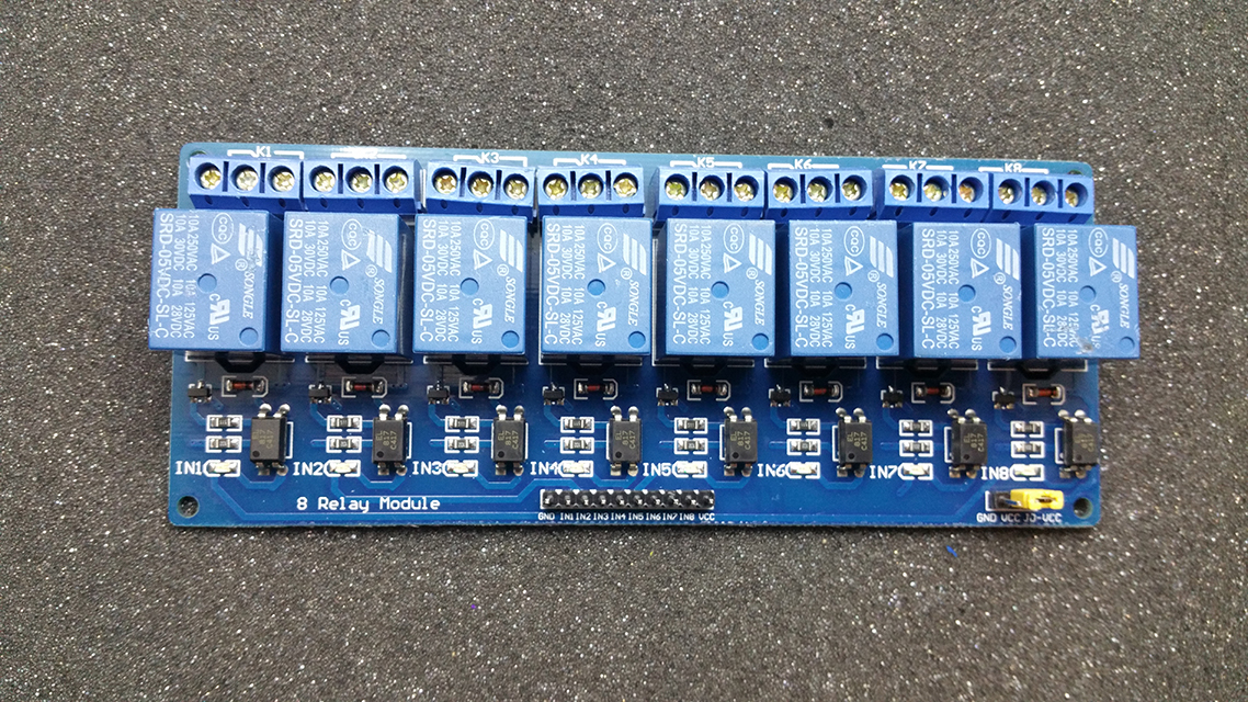 8-kanálový relé modul 5V s LED signalizací