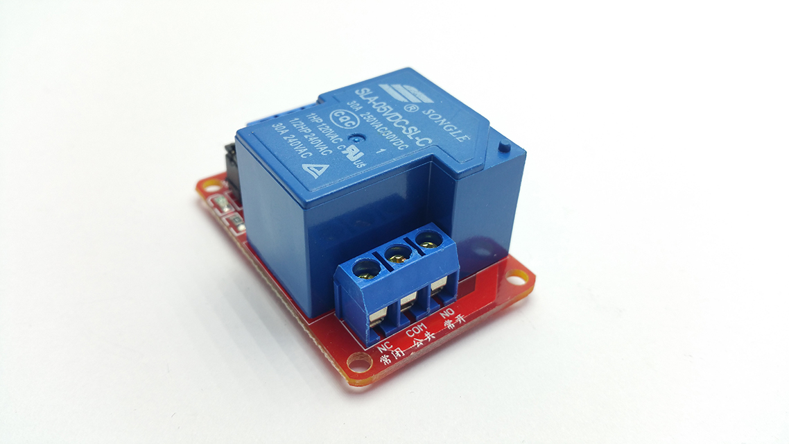 Relé modul 5V s LED signalizací 30A