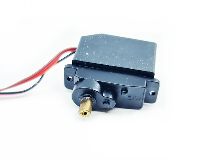 Modelářské 14g servo bez řidící elektroniky