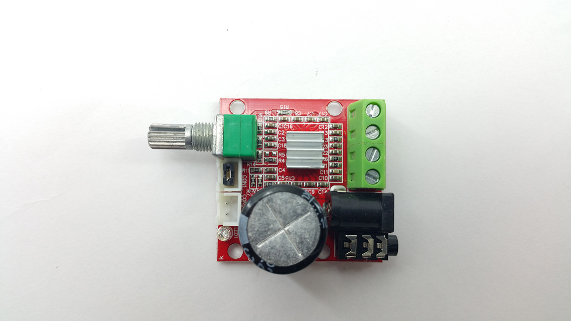 Audio zesilovač 2x 10W PAM8610 +pot.