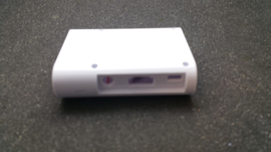 Bílá krabička box pro Raspberry PI 2