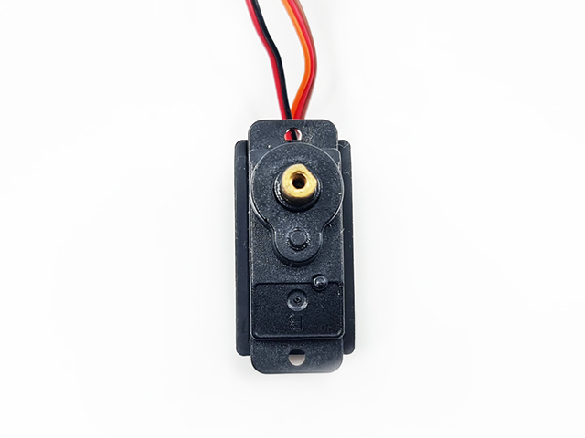 Modelářské 14g servo bez řidící elektroniky