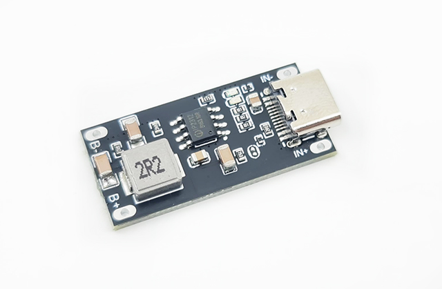 3A nabíječka Li-ion / Li-po článků USB-C